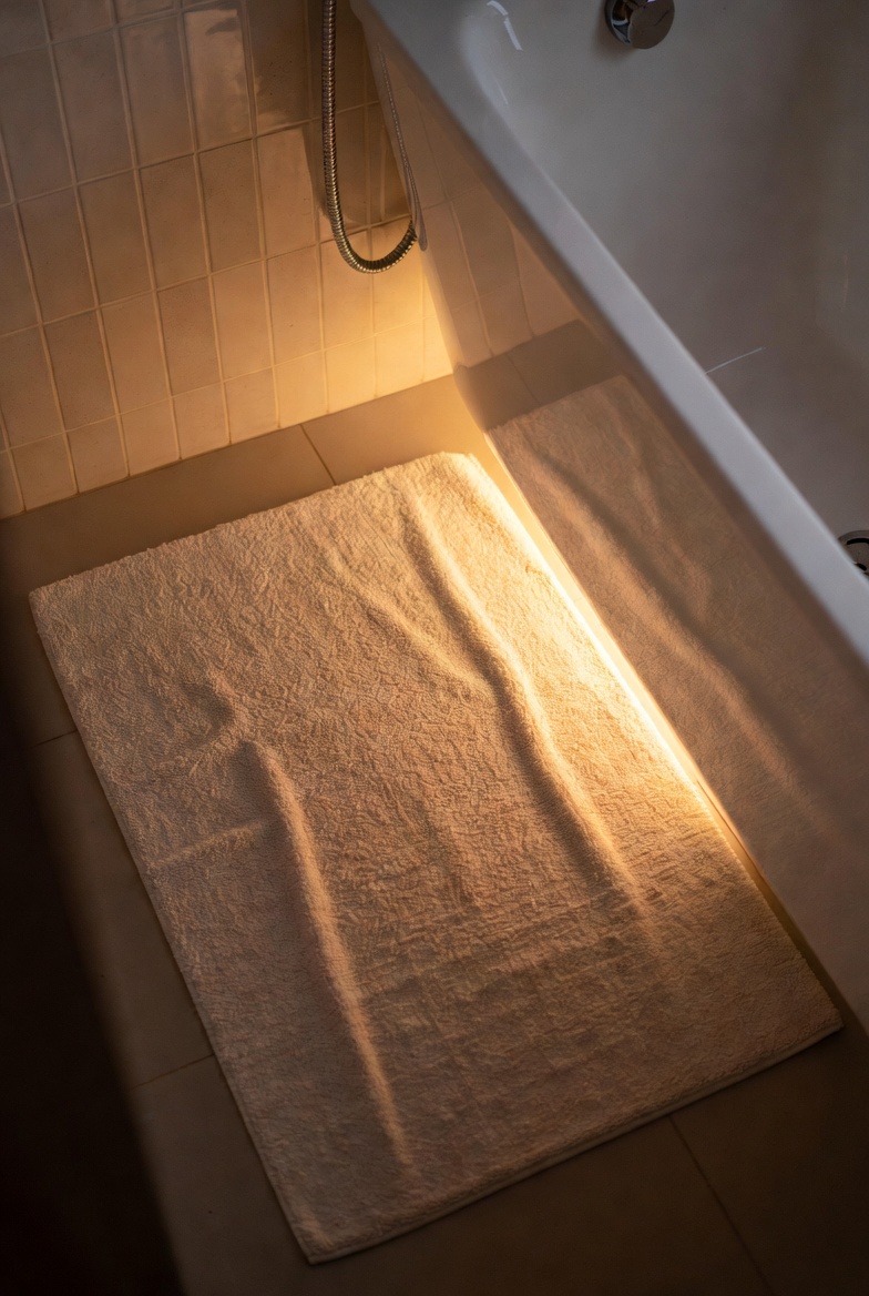 Bath Mats That Add Comfort and Texture