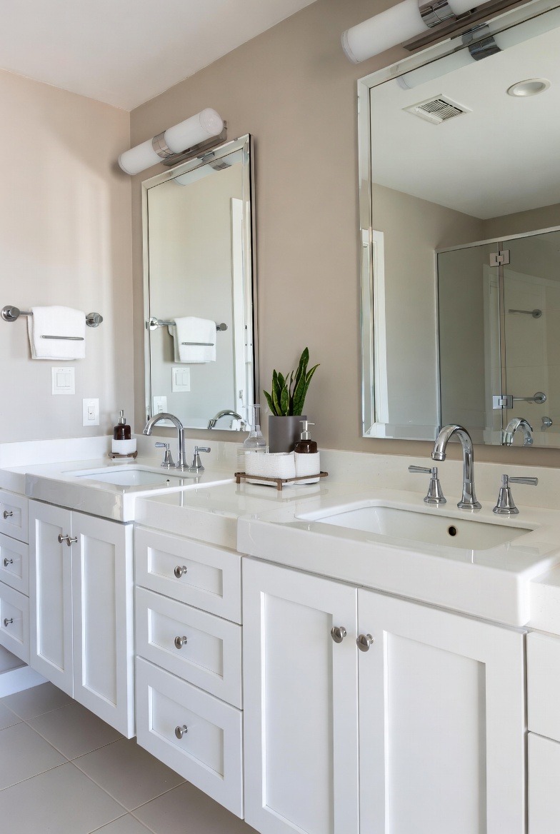 Double Mirrors for Shared Bathrooms