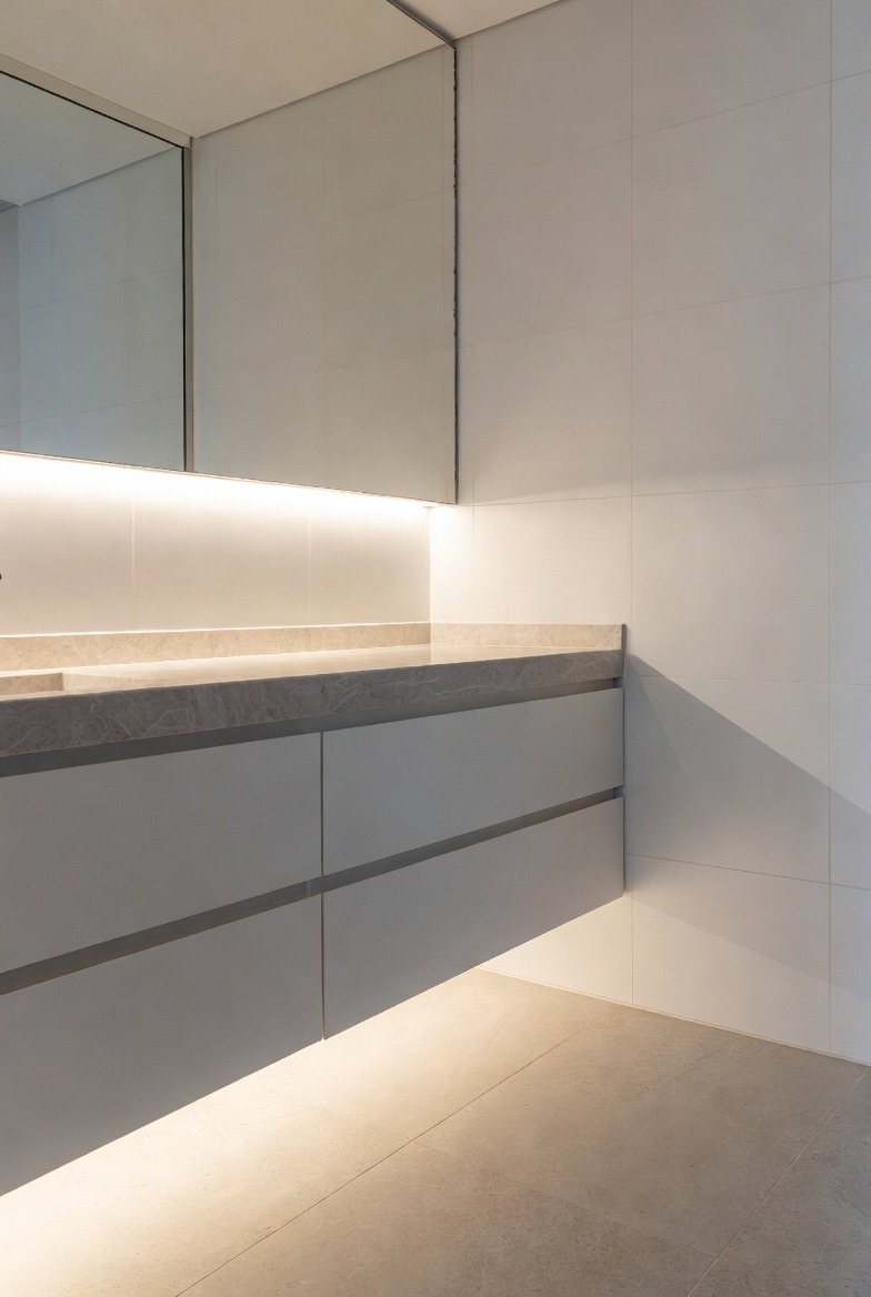 Floating Vanity for a Modern Look