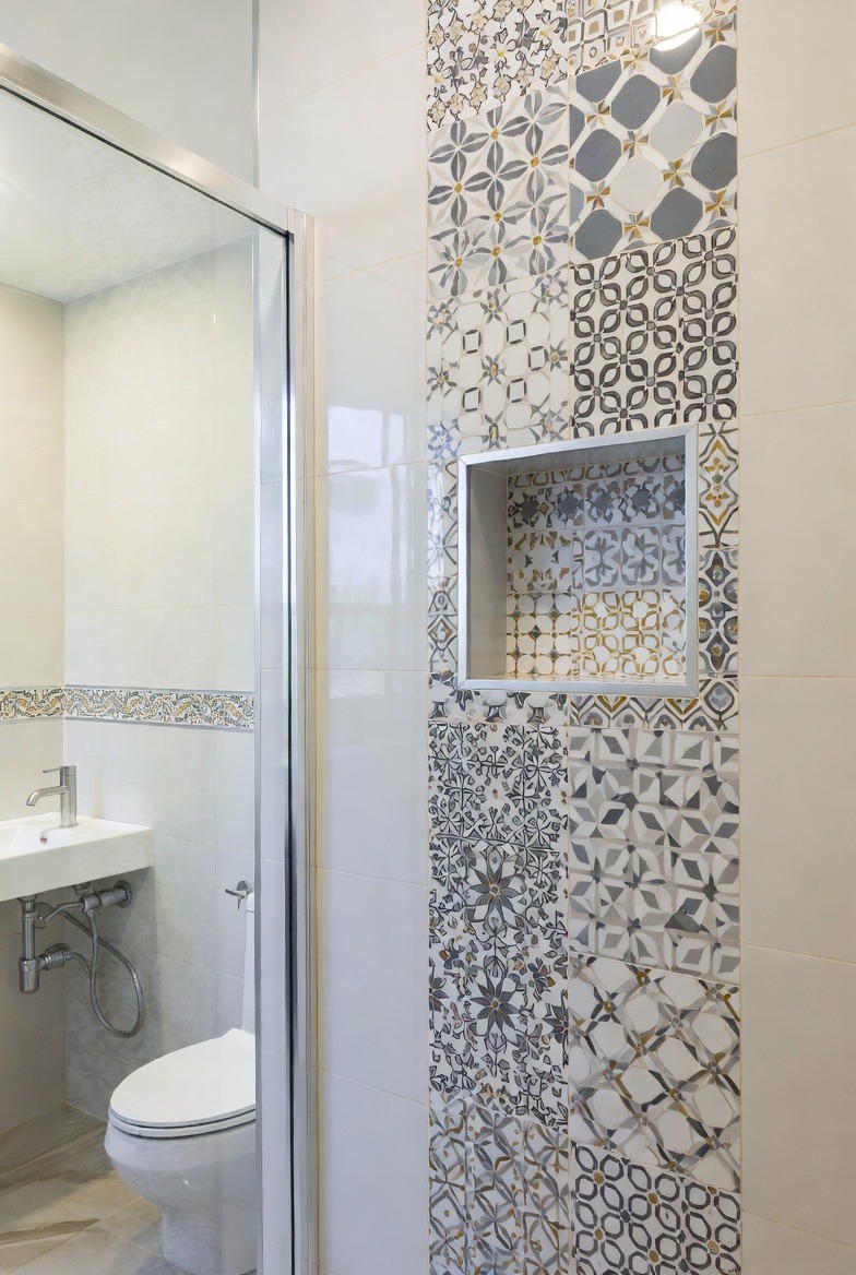 Mosaic Tiles for Artistic Expression