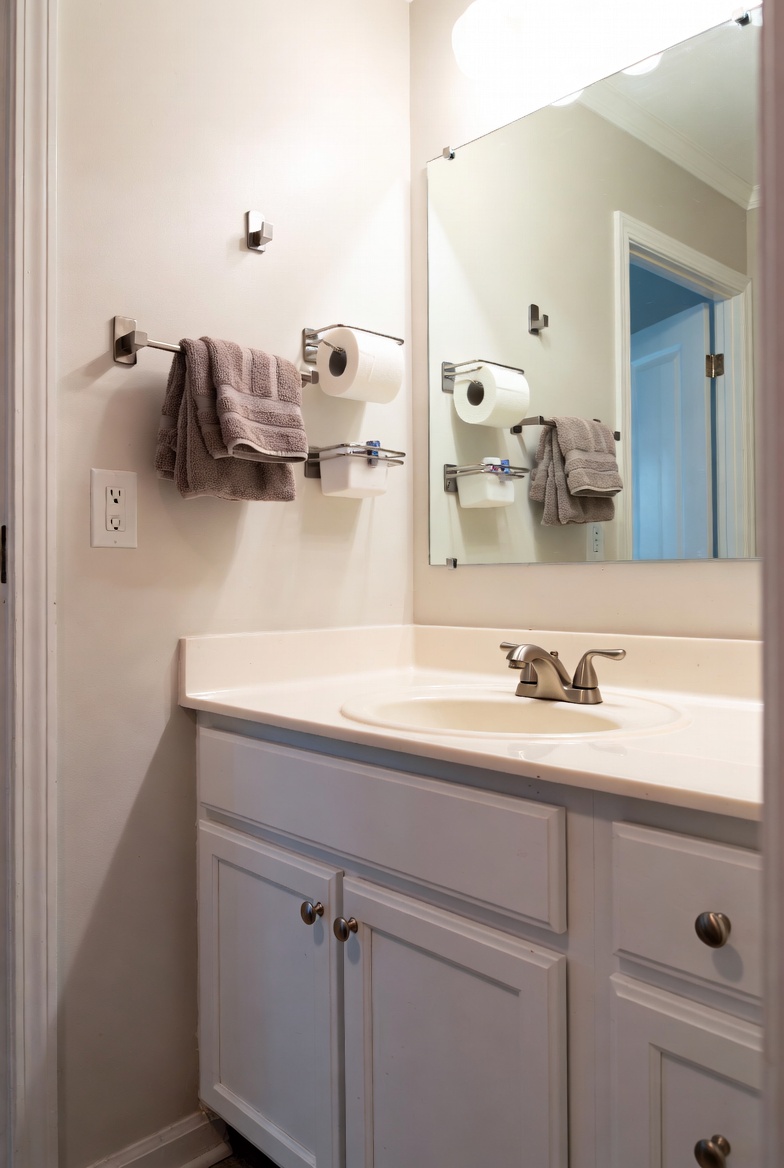 Refresh the Vanity with Temporary Solutions