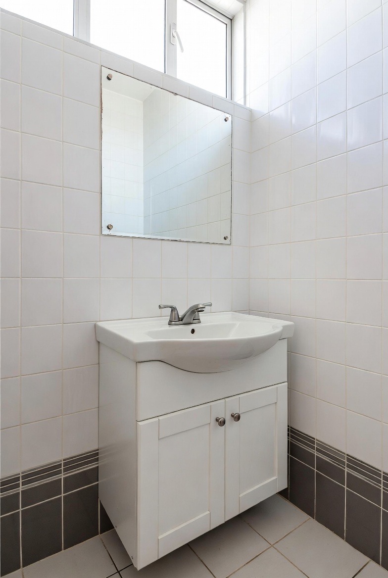 Why Vanity Choice Matters in Small Bathrooms