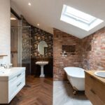 bathroom decor themes