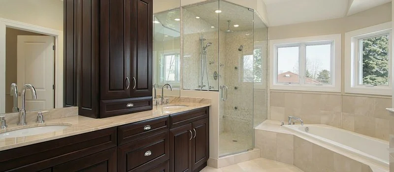 beige bathroom decor